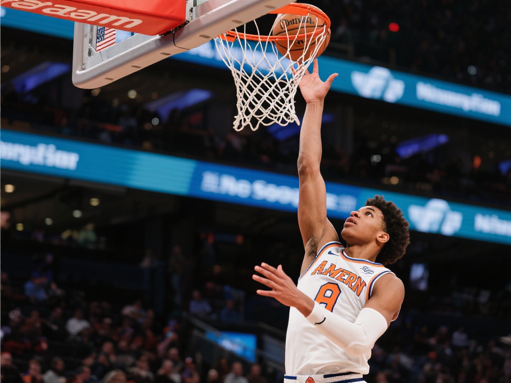 阿门用一次封盖和一记三分，成功书写了赛场