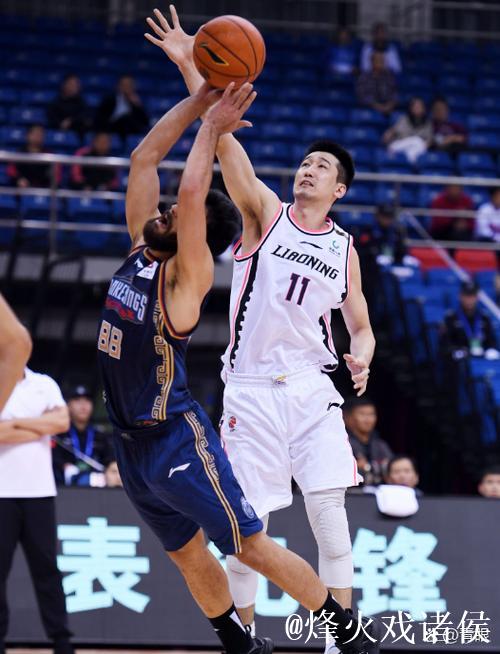 8秒速攻完成，这样的辽宁男篮让人难以辨识